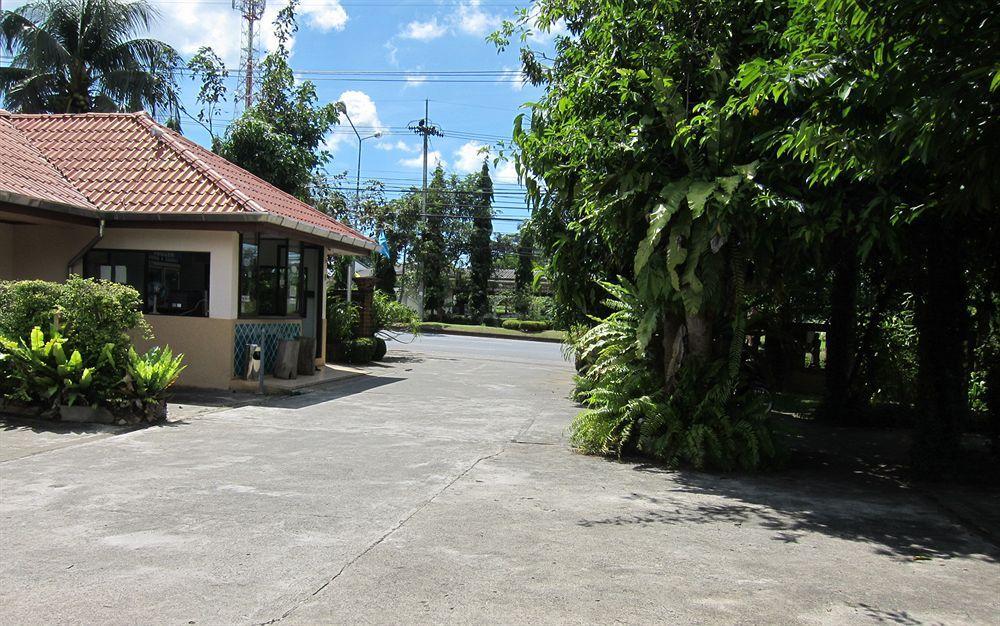 Oasis Resort Krabi town Exterior foto